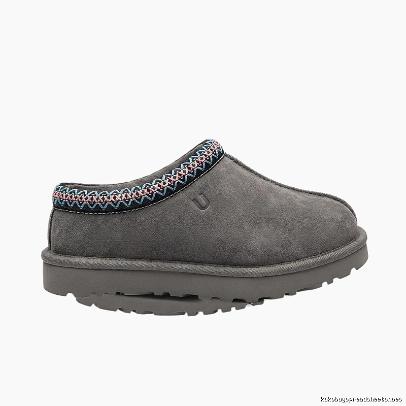 UGG retro embroidered style grey shoes