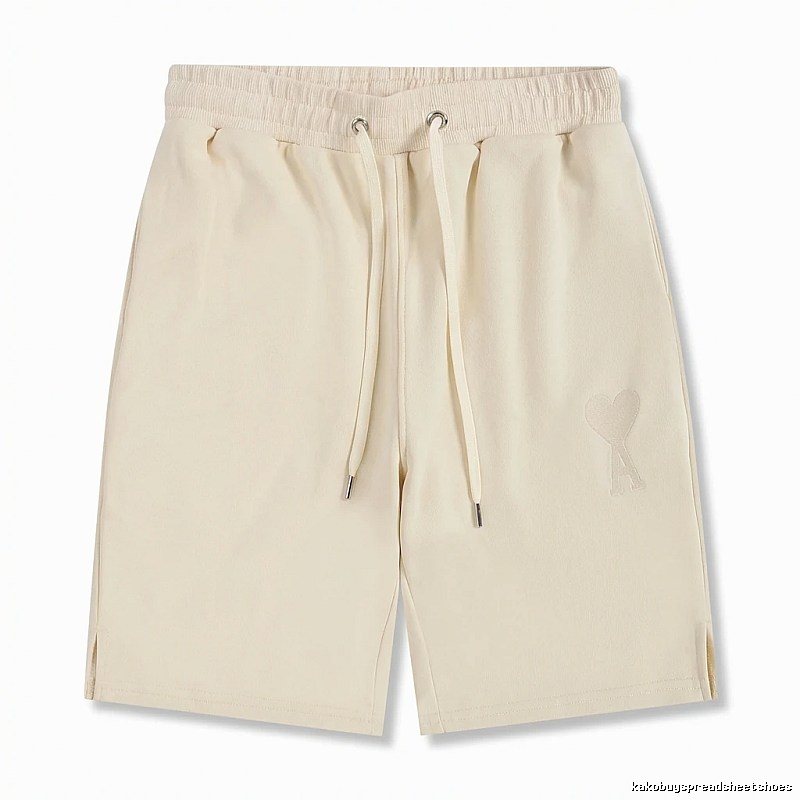 AMI casual style off-white shorts