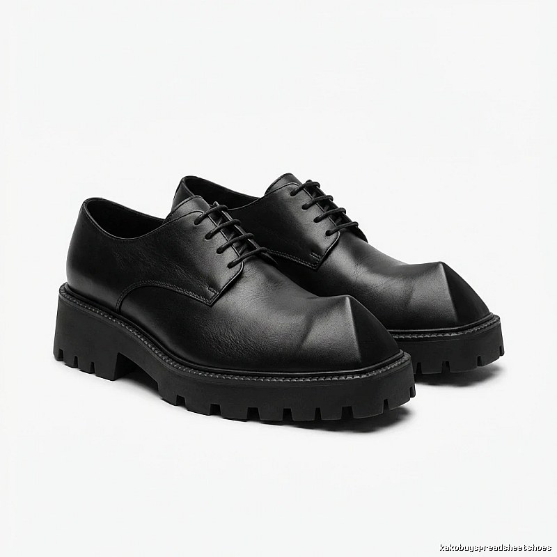 Balenciaga pointed-toe dark leather shoes
