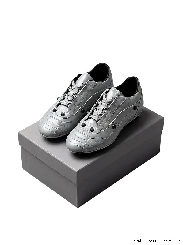 Balenciaga retro-style silver-gray shoes