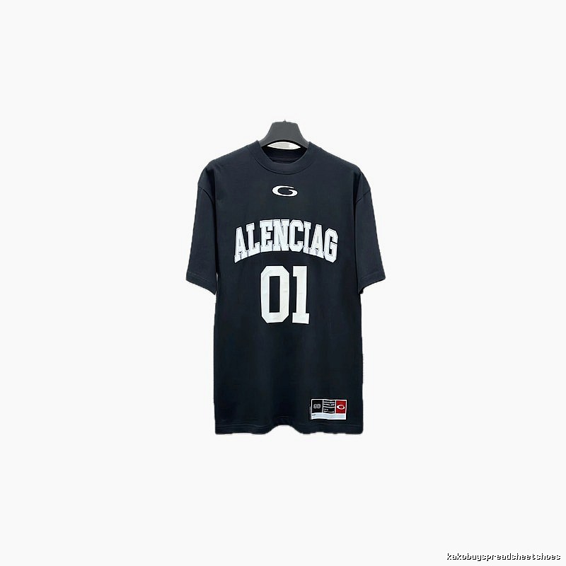 Balenciaga sporty black T-shirt