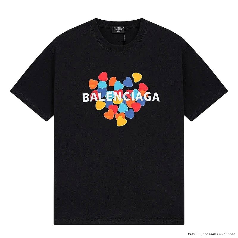 Balenciaga Trendy Black T-shirt with Heart Print