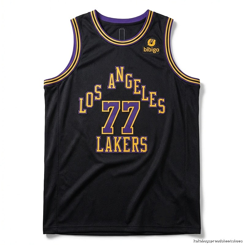 Bibigo No. 77 Lakers black vest.