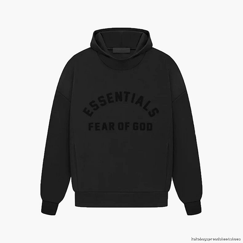 Black Winter Fleece Hoodie for Casual Layers