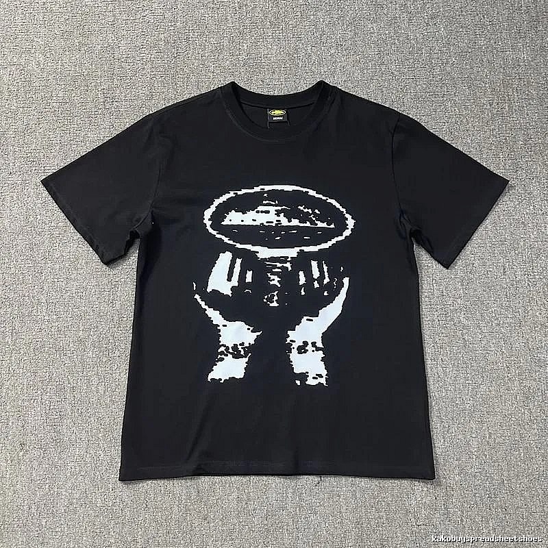 Corteiz Resort Logo T-shirt Black Corteiz for Travel Looks
