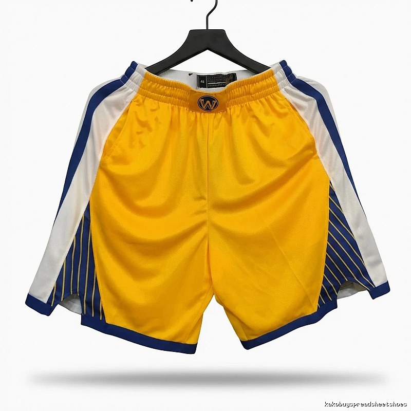 Curry's yellow basketball shorts of the Warriors team.
