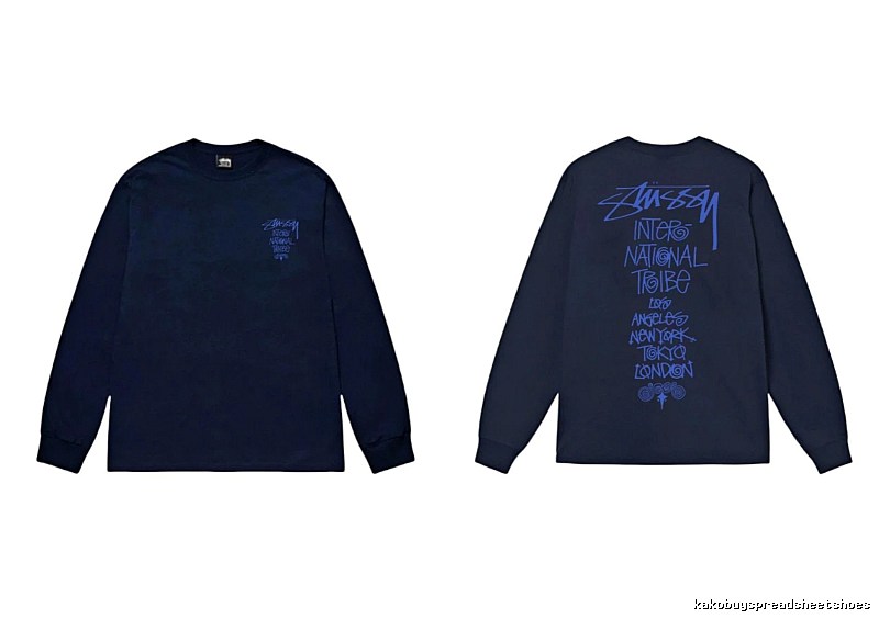 Dark blue hoodie with Stussy graffiti style