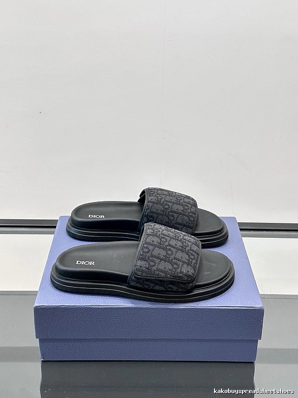 Dior Monogram Light Luxury Style Black Slide Sandals