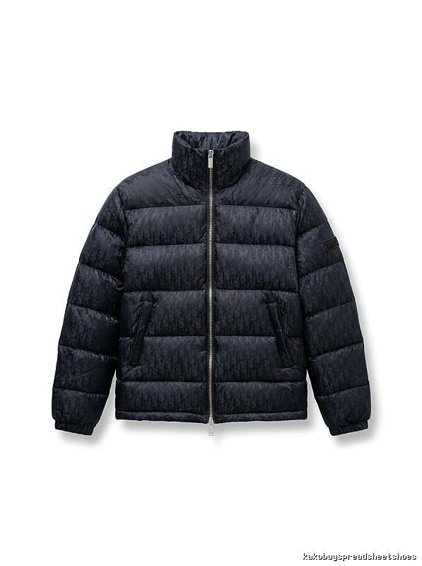 Dior's classic fashionable black down jacket