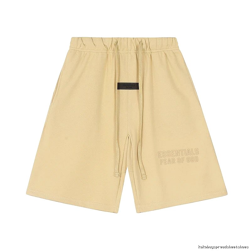 ESSENTIALS minimalist khaki shorts