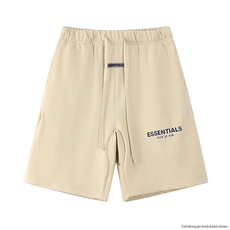 ESSENTIALS minimalist style beige shorts