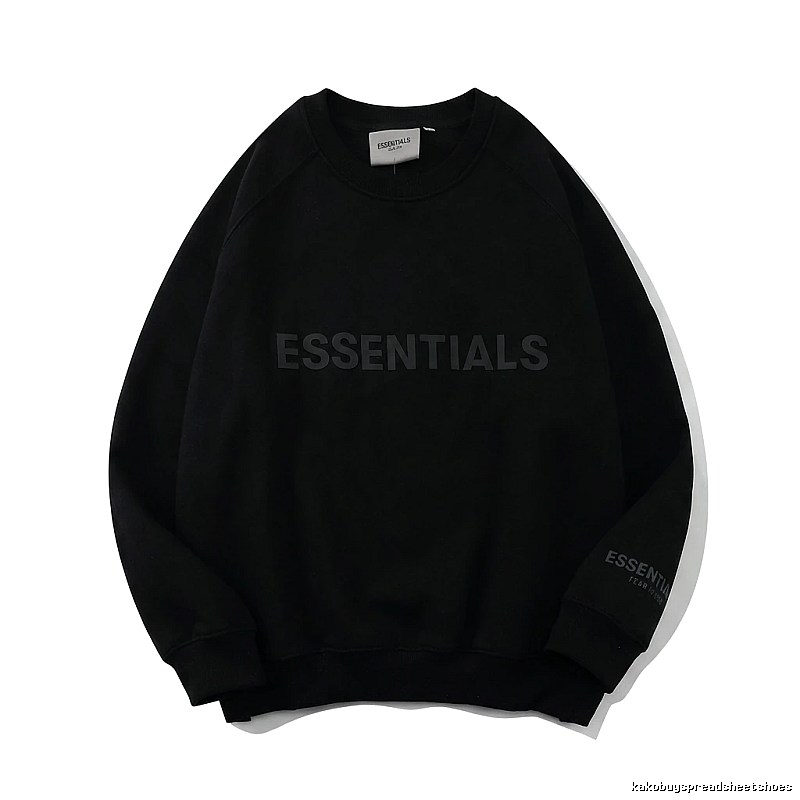 ESSENTIALS minimalist style black sweatshirt