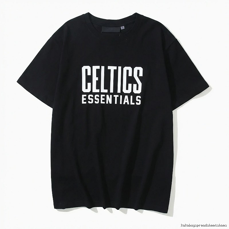 ESSENTIALS minimalist style black T-shirt