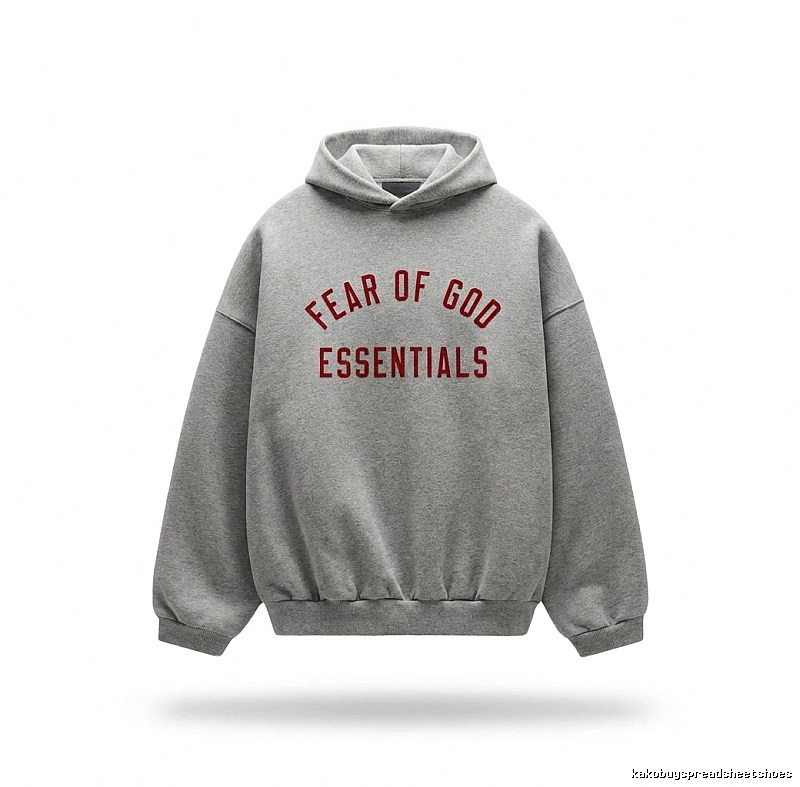 ESSENTIALS minimalist style grey sweatshirt