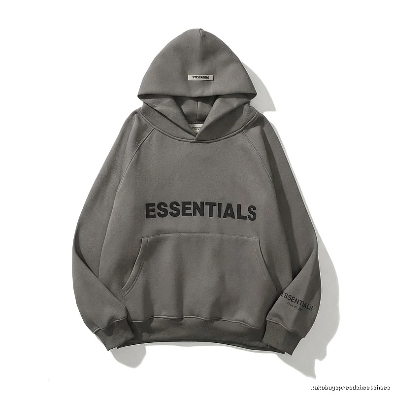 ESSENTIALS minimalist style grey sweatshirt