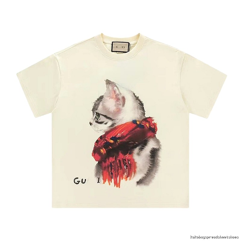 Gucci Cat Print Vintage Style Off-white T-Shirt