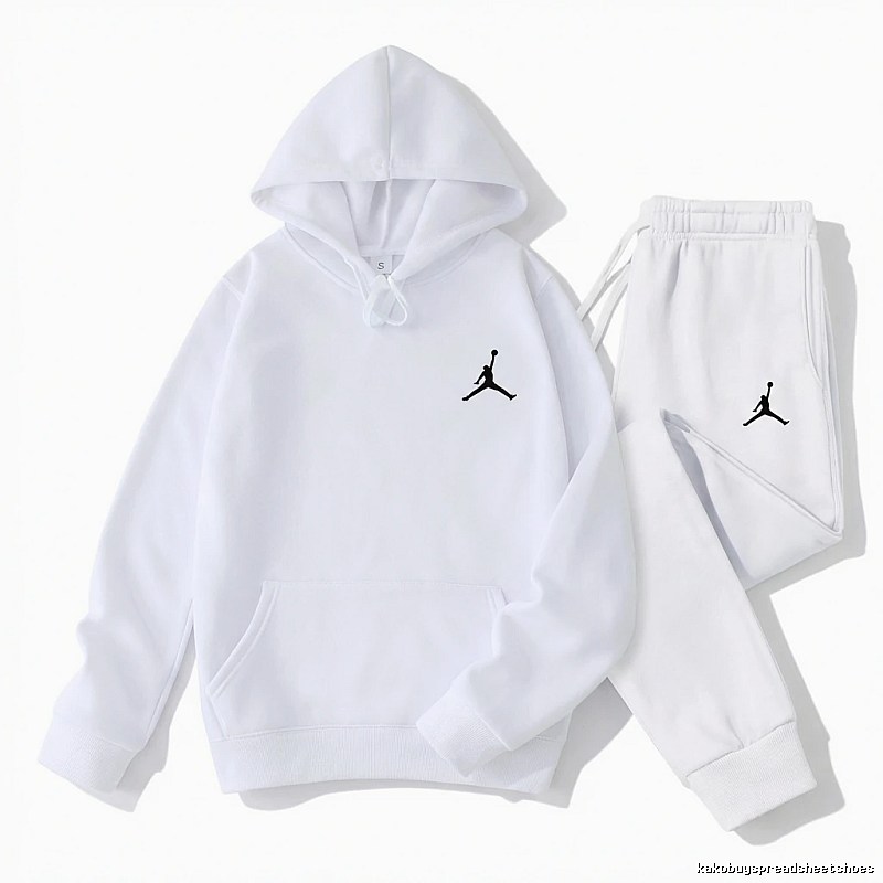 Jordan sporty white suit