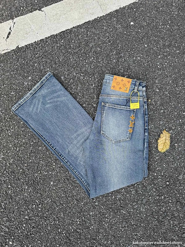Light Blue Washed Jeans Gift Edit