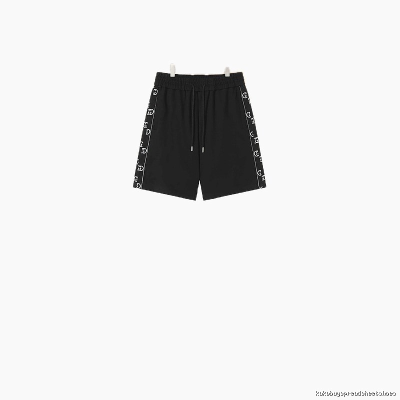 Louis Vuitton casual style black shorts
