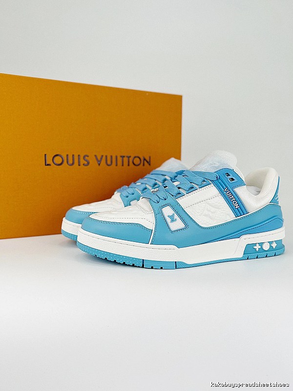 Louis Vuitton Turquoise Low-top Sneaker with Turquoise White Low-top on Detail