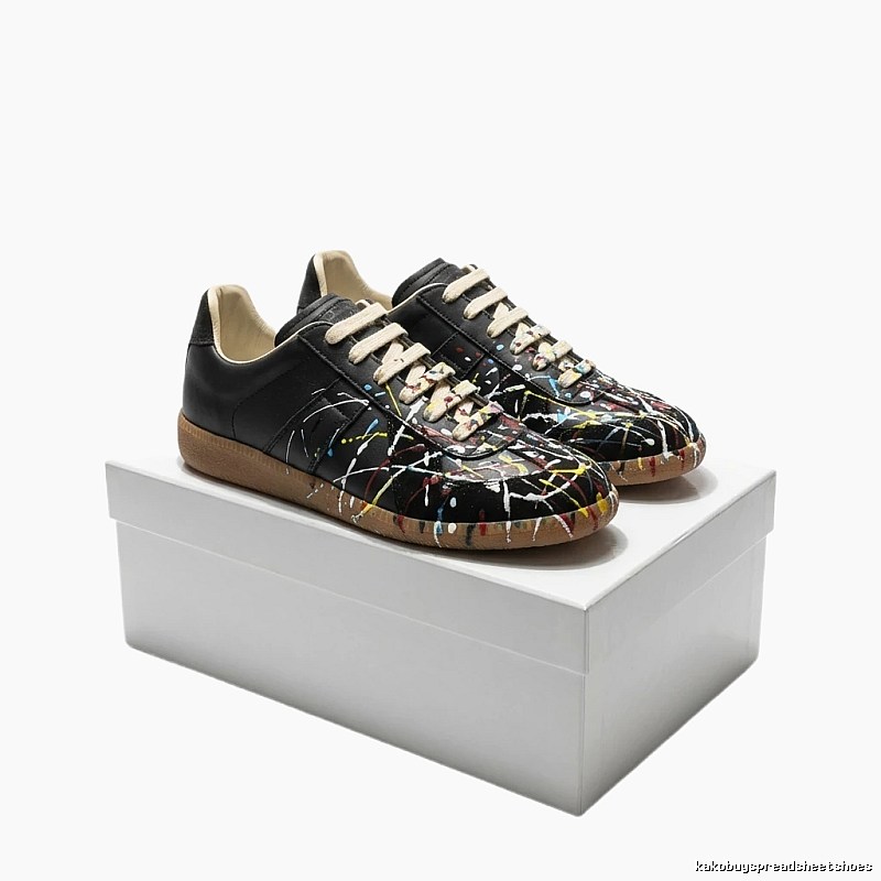 Maison Margiela ink-splashed style black shoes