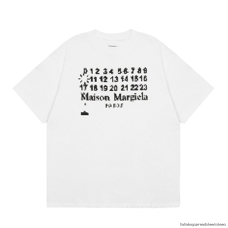 Maison Margiela Pixel Streetwear White Short-sleeve T-shirt