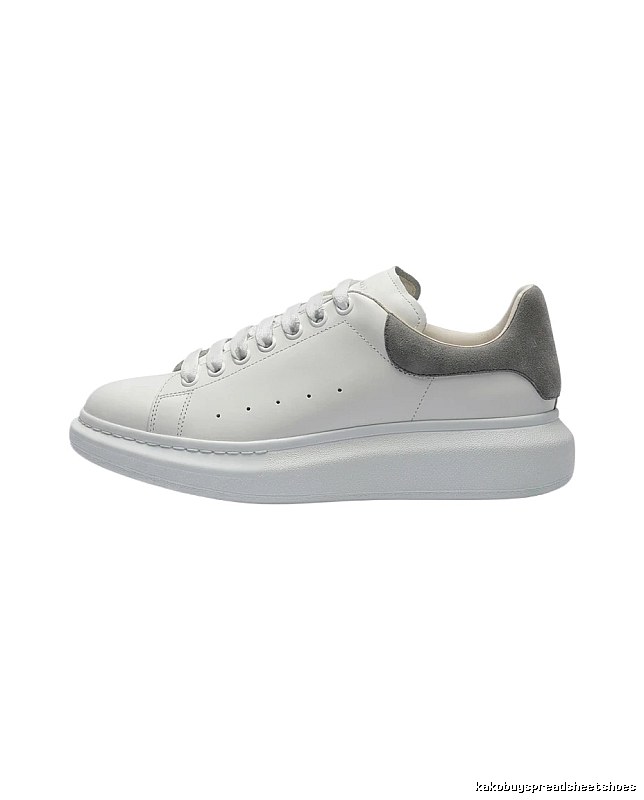 McQueen thick-soled casual white and gray shoes