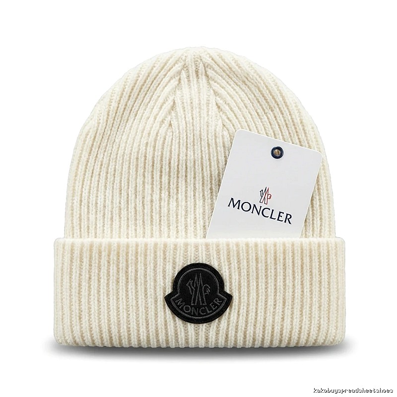 Moncler basic model simple off-white hat