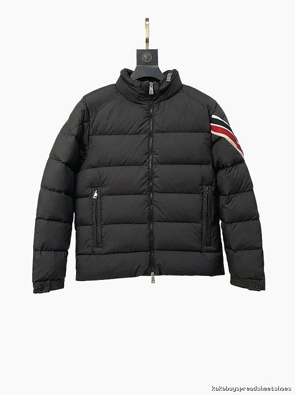 Moncler Fashion Black Down Jacket