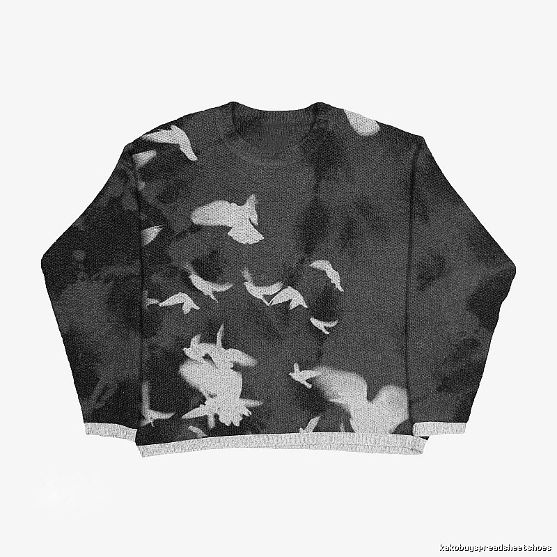 Monogram Anime graphic sweater Black Knit Top for Layered Styling