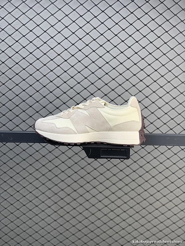 New Balance Cream and Beige Retro Runners and Sculpted Cushioning