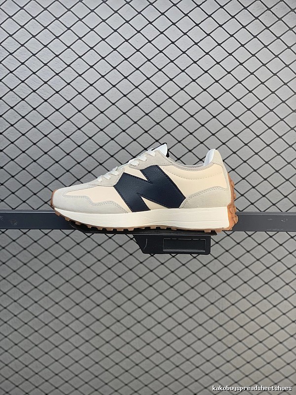 New Balance Retro Runners, Contrast Overlays in Cream and Navy