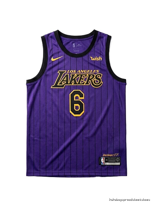Nike LBJ Lakers purple jersey