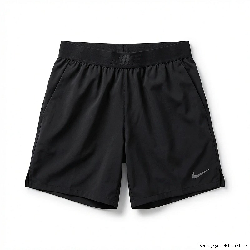 Nike sporty black shorts