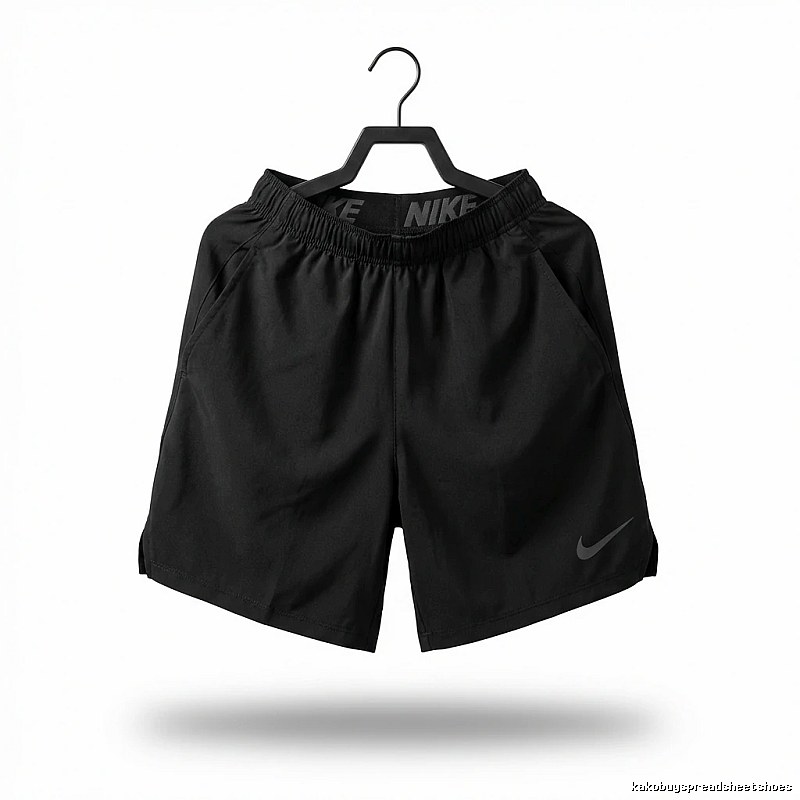 Nike sporty black shorts