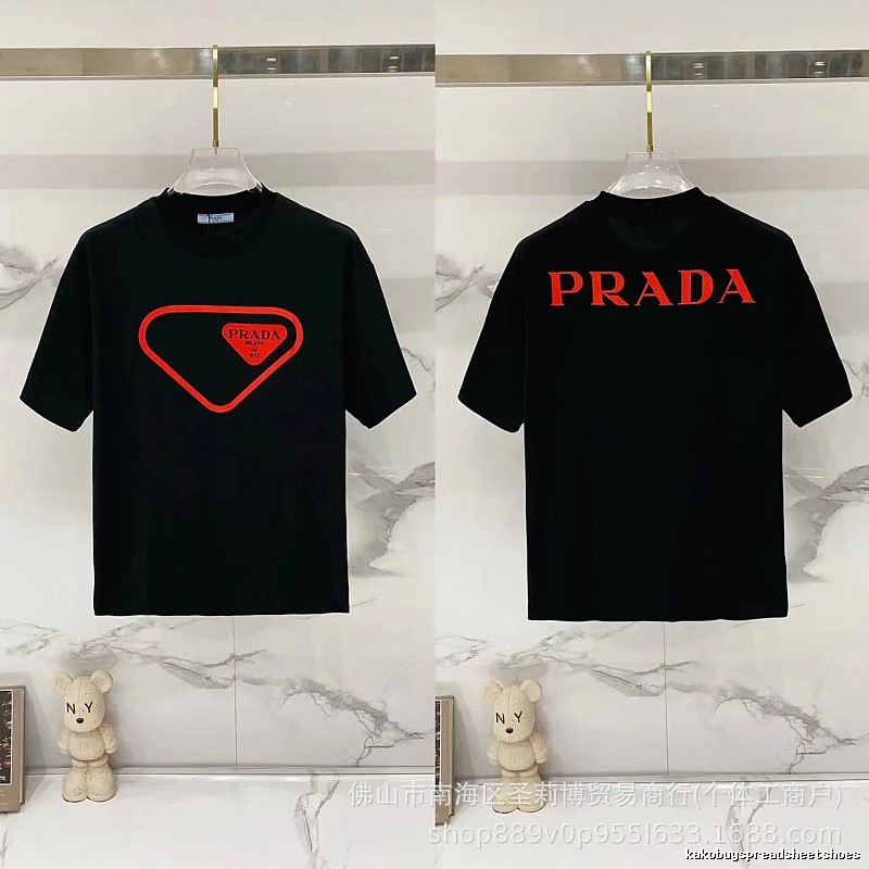 Prada Inverted Triangle Streetwear Style Black Short-sleeve T-shirt