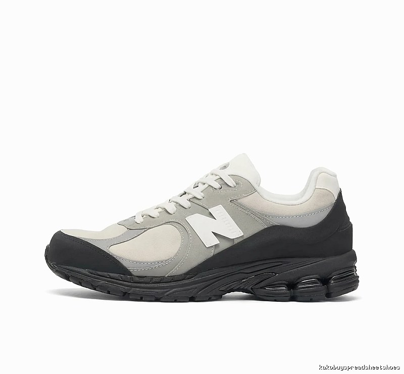 Retro-style gray and white sneakers of New Balance