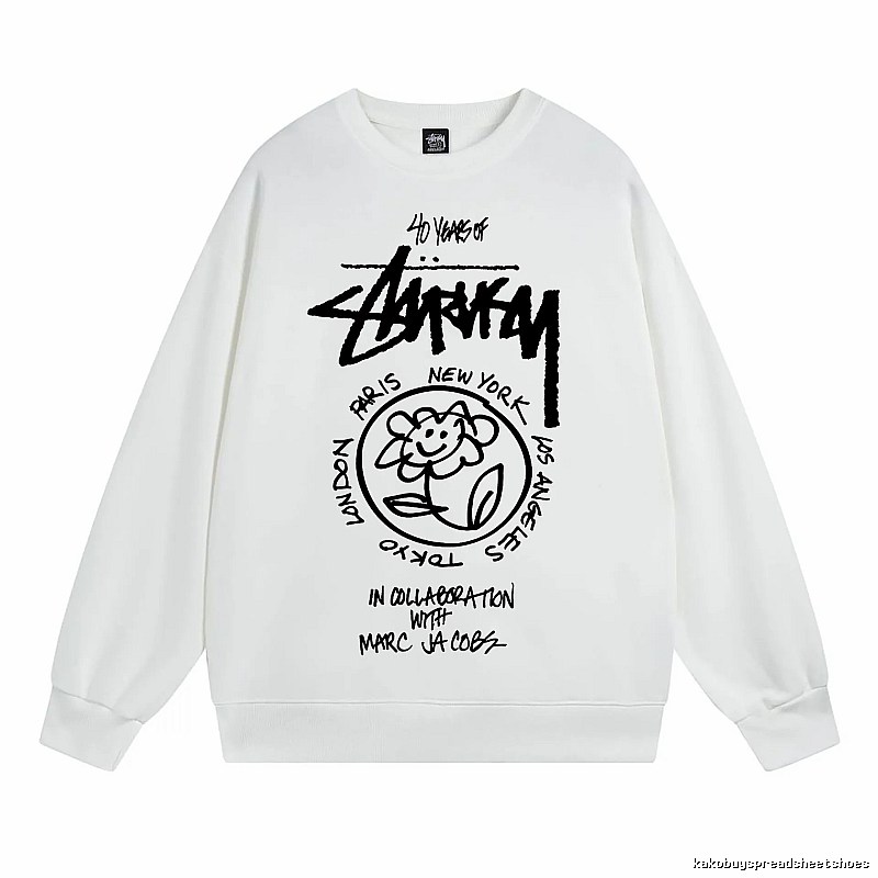 Stussy White Style 539 Graphic SweatShirt Airport Outfit