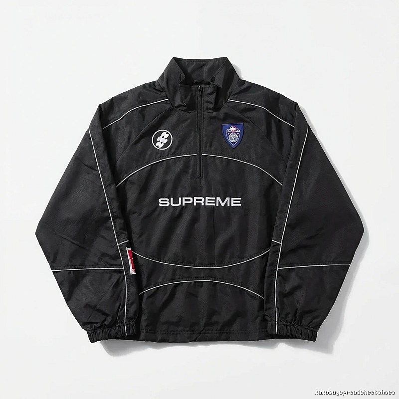 Supreme sporty black coat