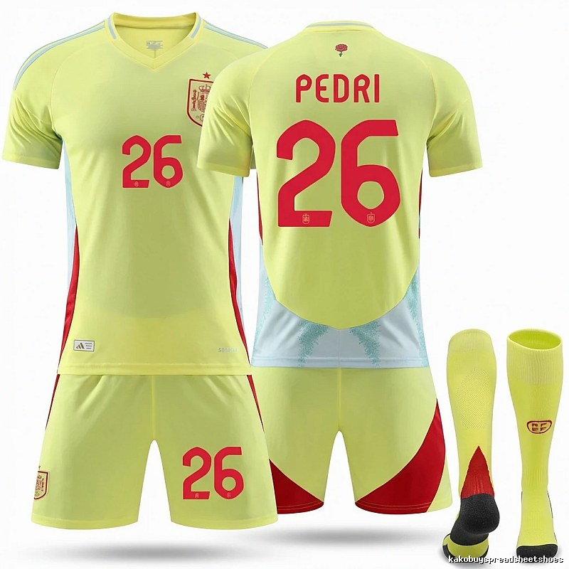 The yellow and red wind jersey series of Pedri in Spain.