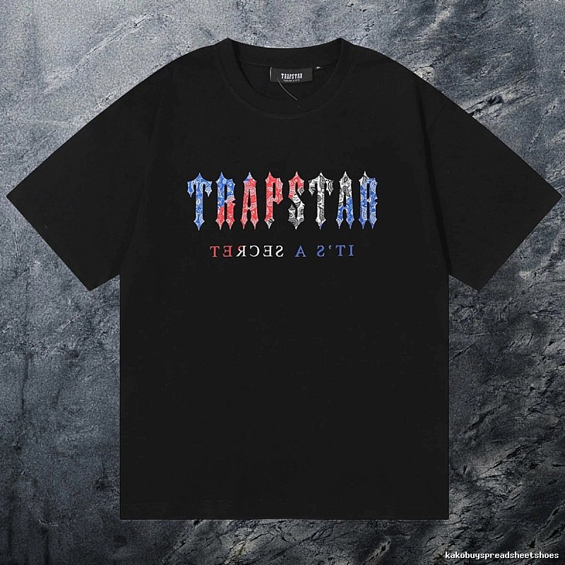 Trapstar Travel Keys graphic T-shirt Black White Key with Soft Visual Tone