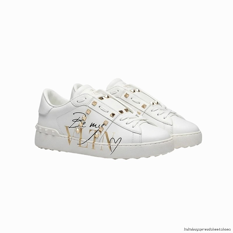 Valentino rivet trendy white shoes