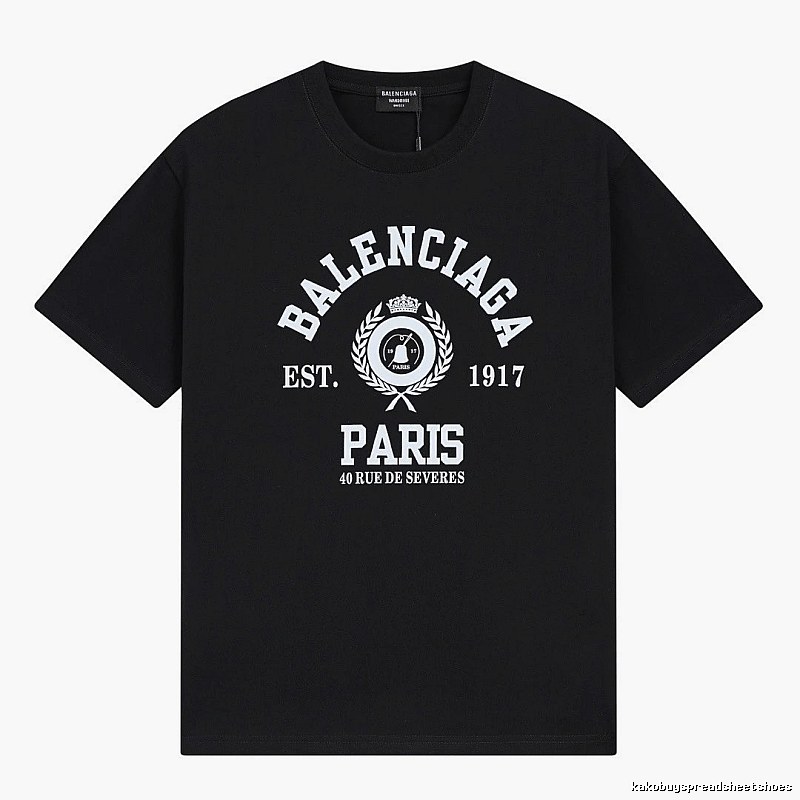 Vintage black short-sleeve T-shirt of Balenciaga