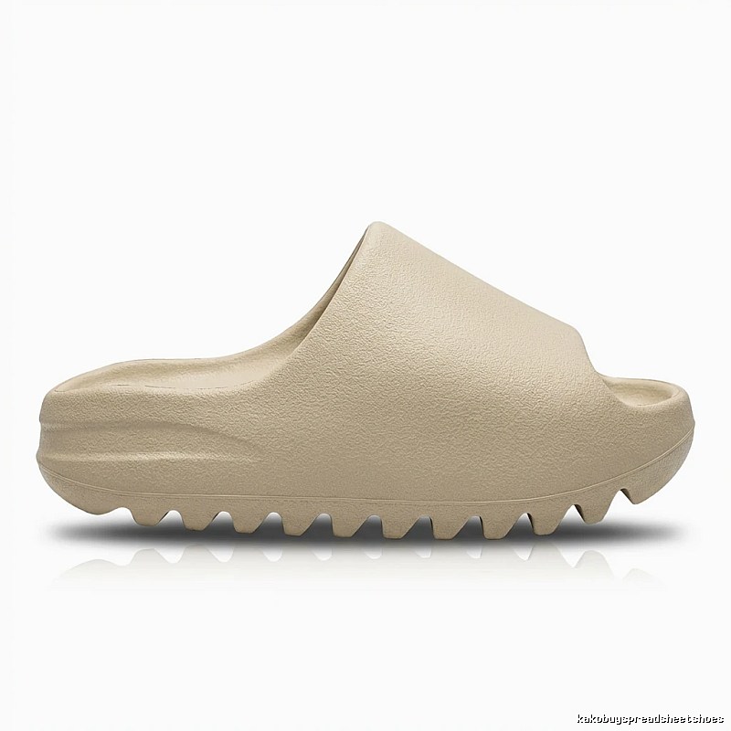 Yeezy matte beige-brown slippers